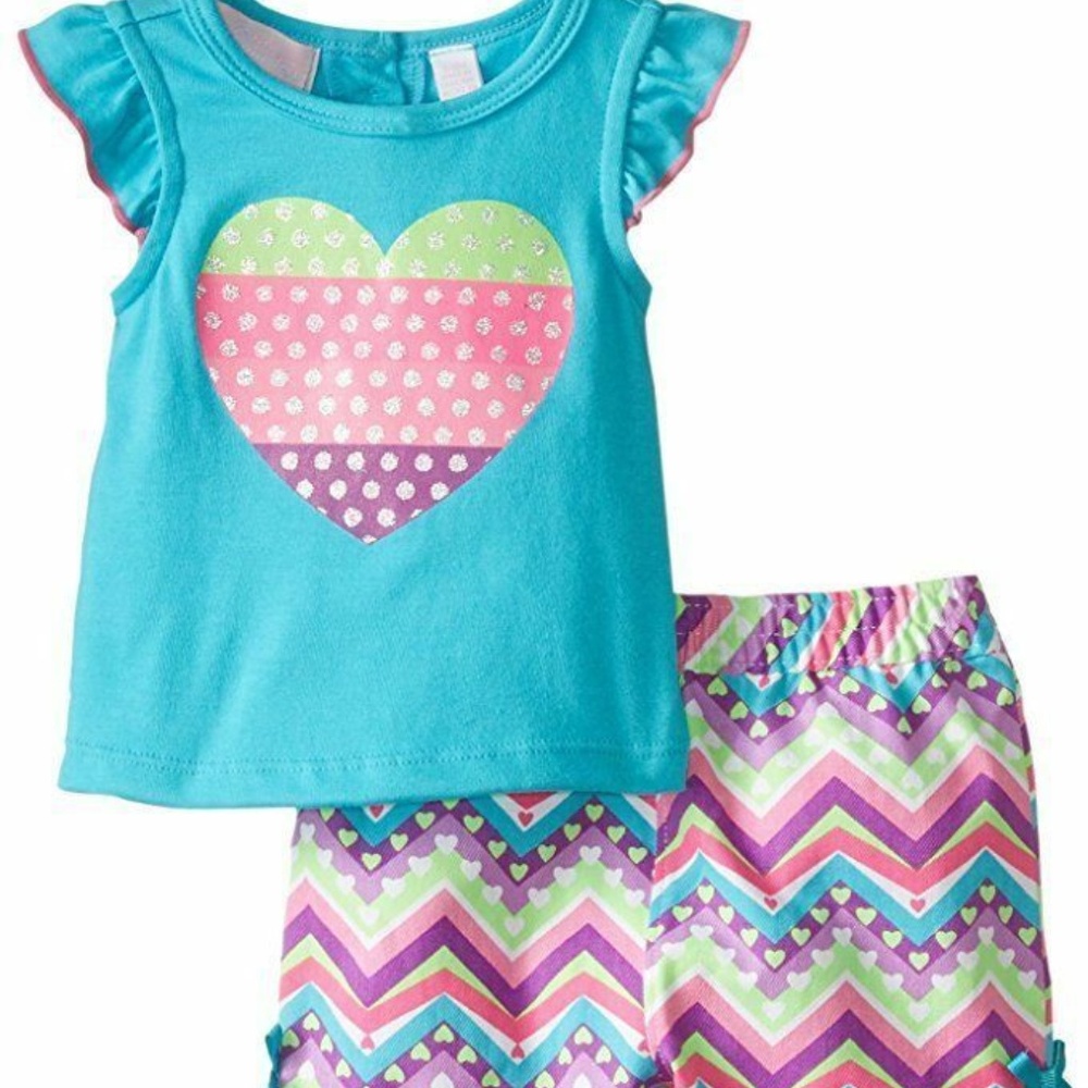 Baby Girl 2 Piece Heart Top Short Set Outfit 3-6 M